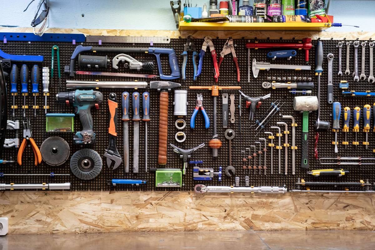 Simple Router for Home Use: Your No-BS Guide to Clean Cuts Without the Workshop Overhead